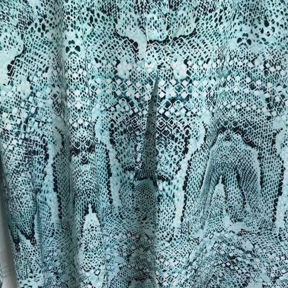 Sioni Printed blouse size M - Picture 2 of 2